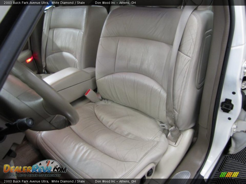 Front Seat of 2003 Buick Park Avenue Ultra Photo #6
