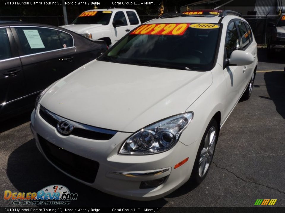 2010 Hyundai Elantra Touring SE Nordic White / Beige Photo #3