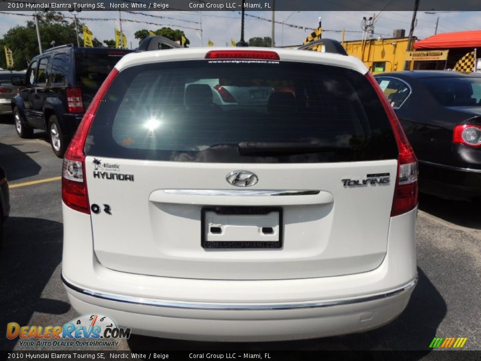 2010 Hyundai Elantra Touring SE Nordic White / Beige Photo #6