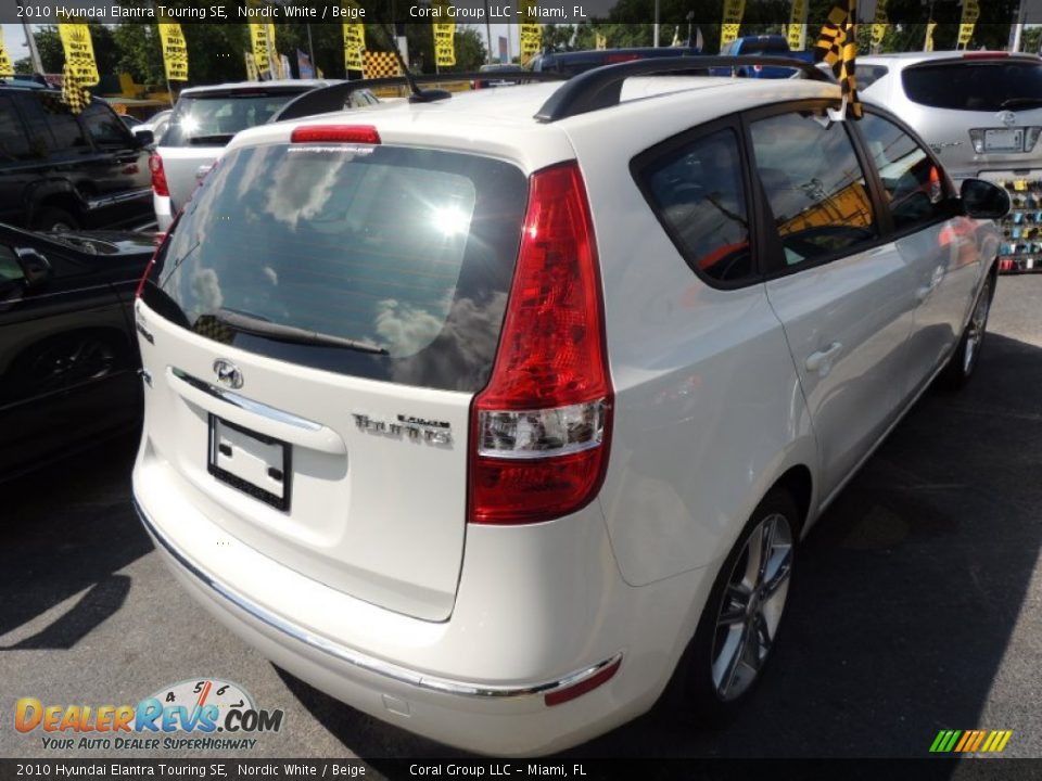 2010 Hyundai Elantra Touring SE Nordic White / Beige Photo #7