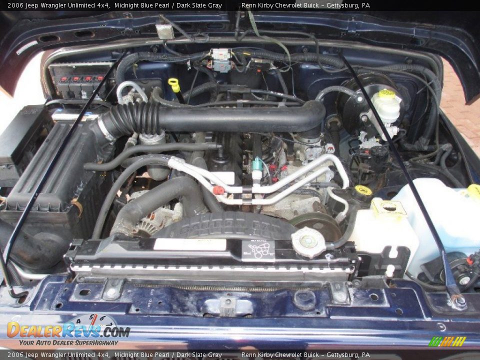 2006 Jeep Wrangler Unlimited 4x4 Midnight Blue Pearl / Dark Slate Gray Photo #16