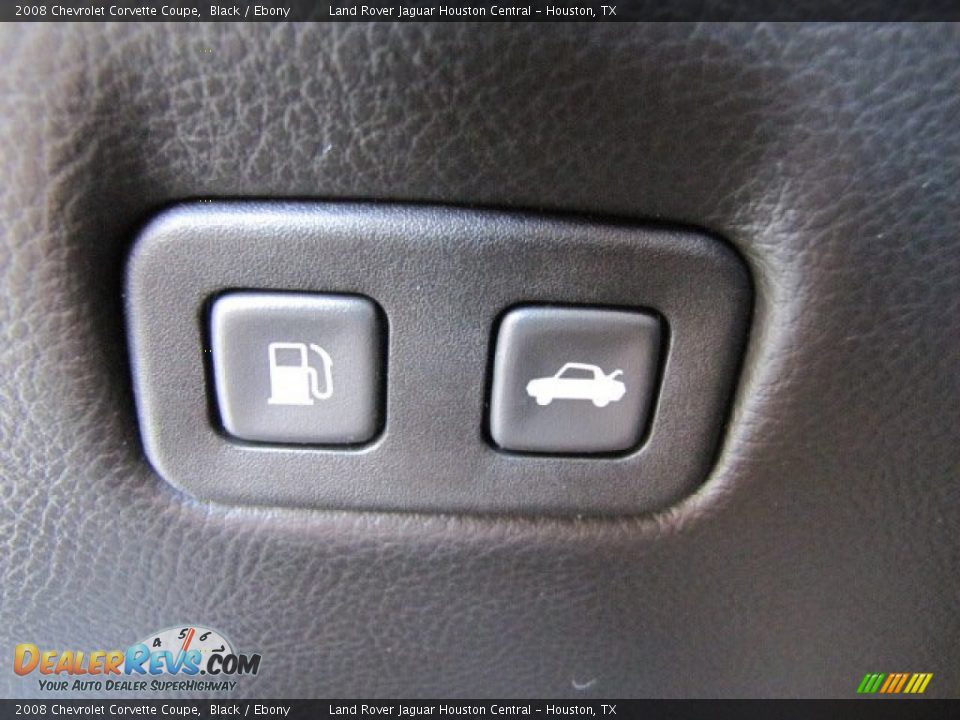 Controls of 2008 Chevrolet Corvette Coupe Photo #35