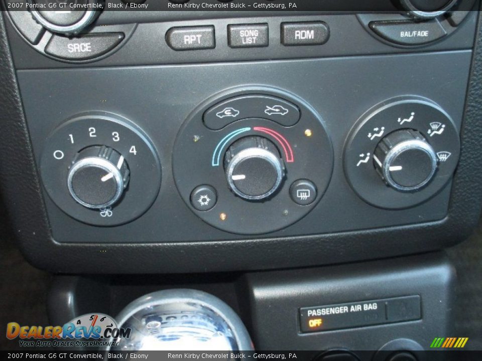 2007 Pontiac G6 GT Convertible Black / Ebony Photo #32
