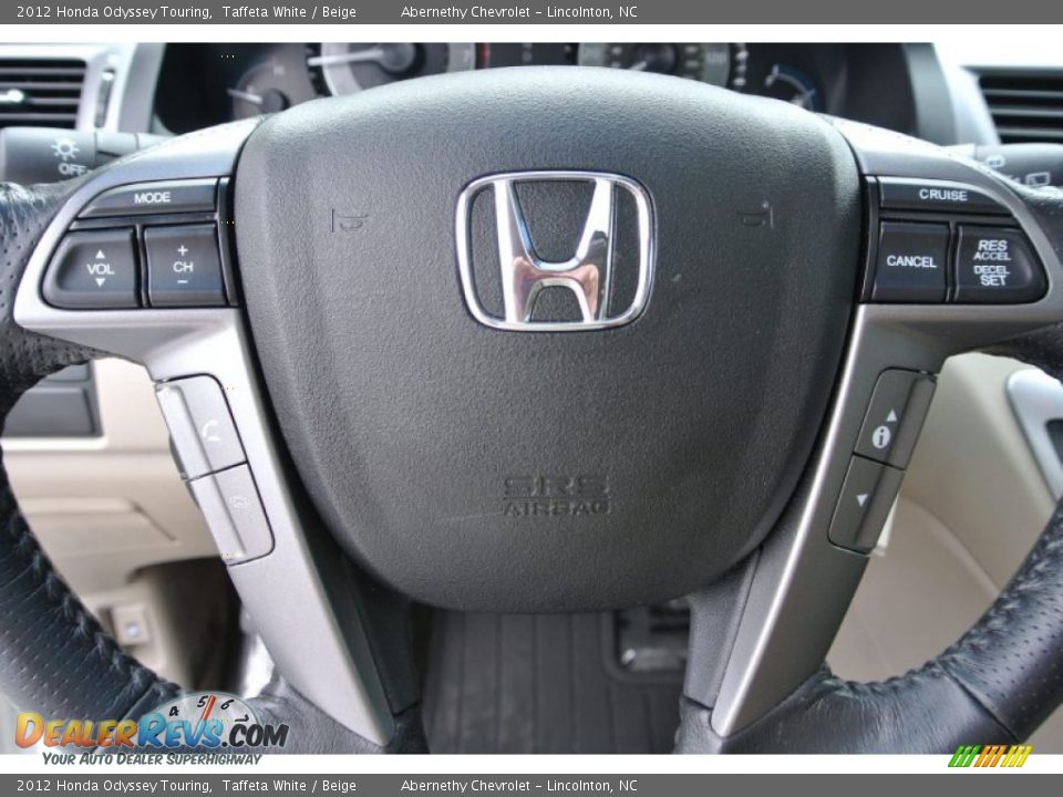 2012 Honda Odyssey Touring Taffeta White / Beige Photo #16
