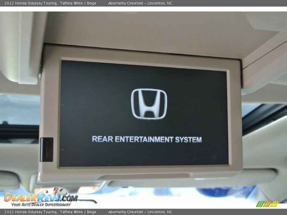 2012 Honda Odyssey Touring Taffeta White / Beige Photo #19