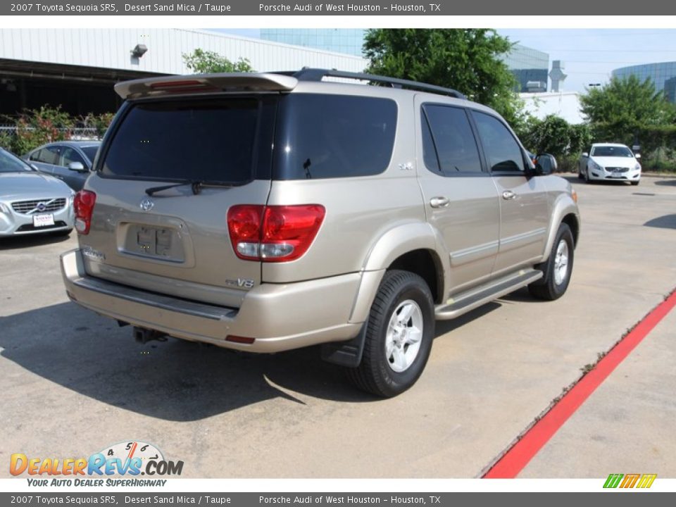 2007 Toyota Sequoia SR5 Desert Sand Mica / Taupe Photo #9