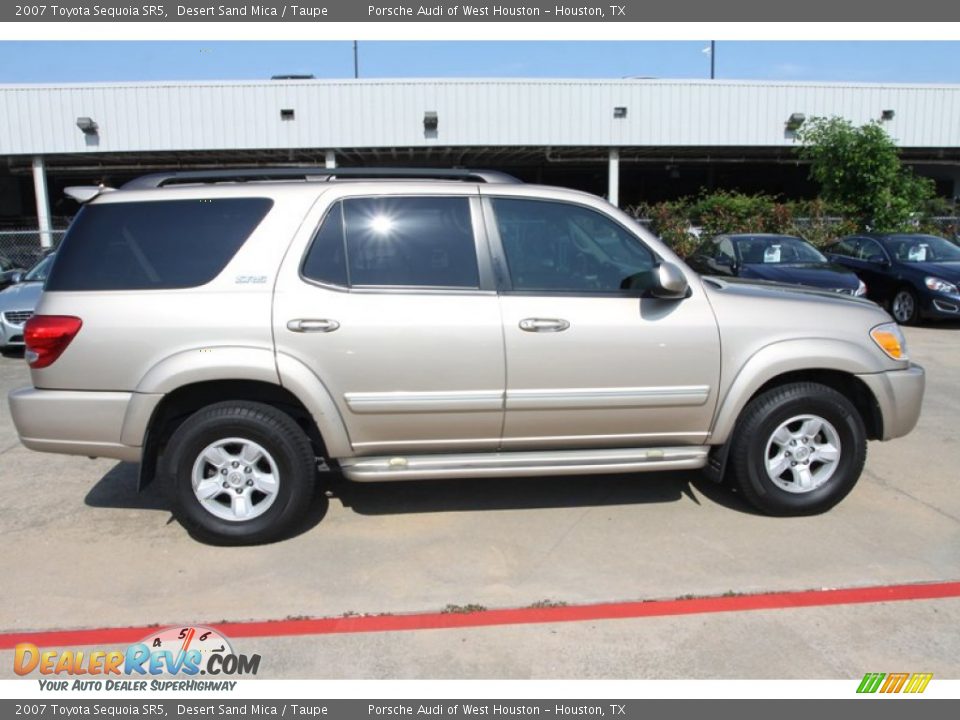 2007 Toyota Sequoia SR5 Desert Sand Mica / Taupe Photo #10