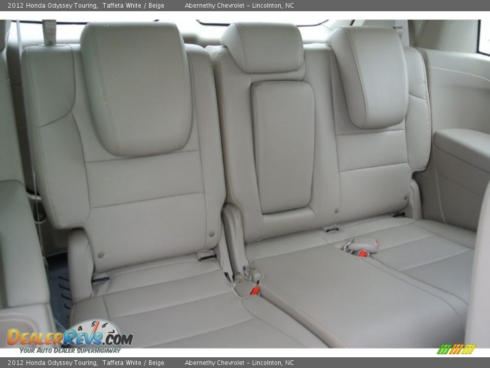 2012 Honda Odyssey Touring Taffeta White / Beige Photo #21