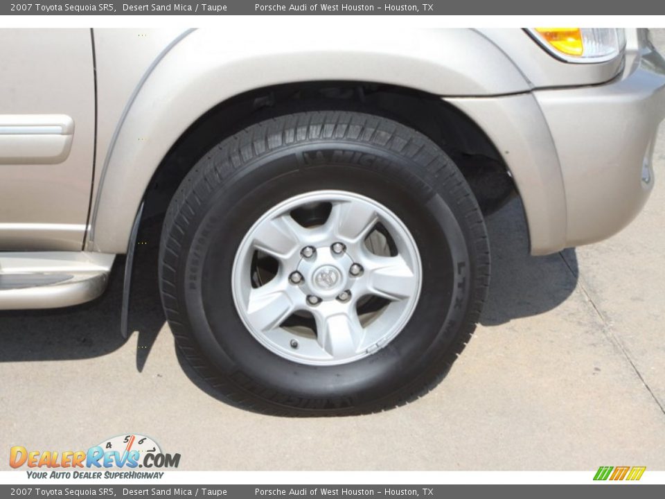 2007 Toyota Sequoia SR5 Desert Sand Mica / Taupe Photo #12