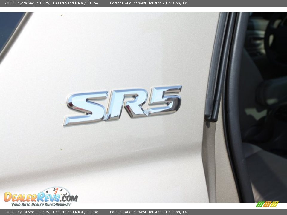 2007 Toyota Sequoia SR5 Desert Sand Mica / Taupe Photo #28
