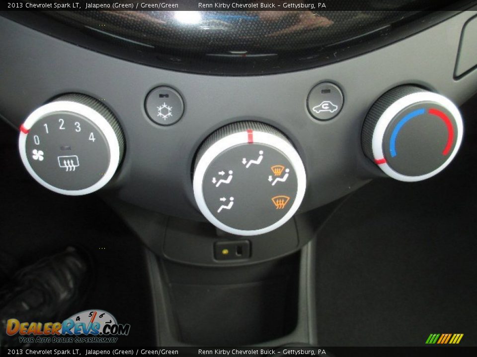 2013 Chevrolet Spark LT Jalapeno (Green) / Green/Green Photo #24