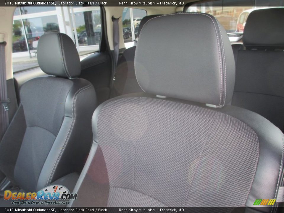 2013 Mitsubishi Outlander SE Labrador Black Pearl / Black Photo #9