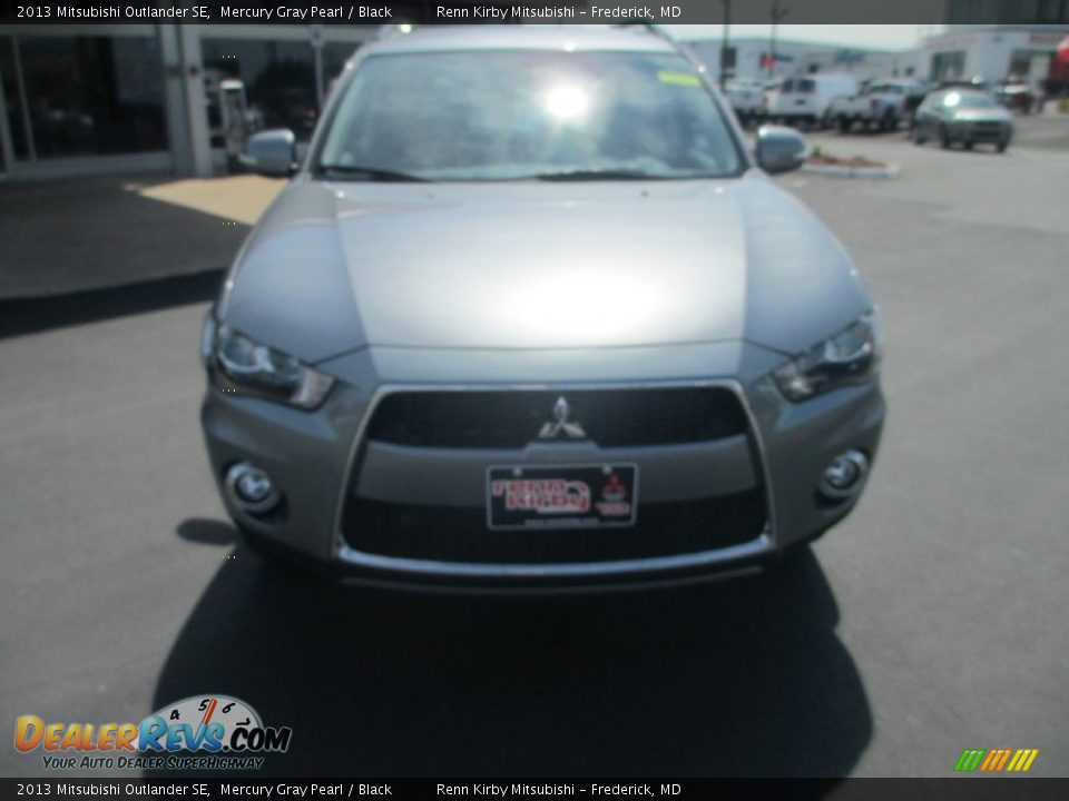 2013 Mitsubishi Outlander SE Mercury Gray Pearl / Black Photo #2