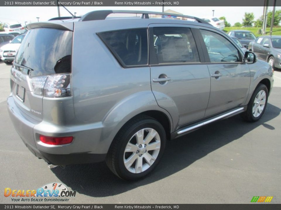 2013 Mitsubishi Outlander SE Mercury Gray Pearl / Black Photo #7