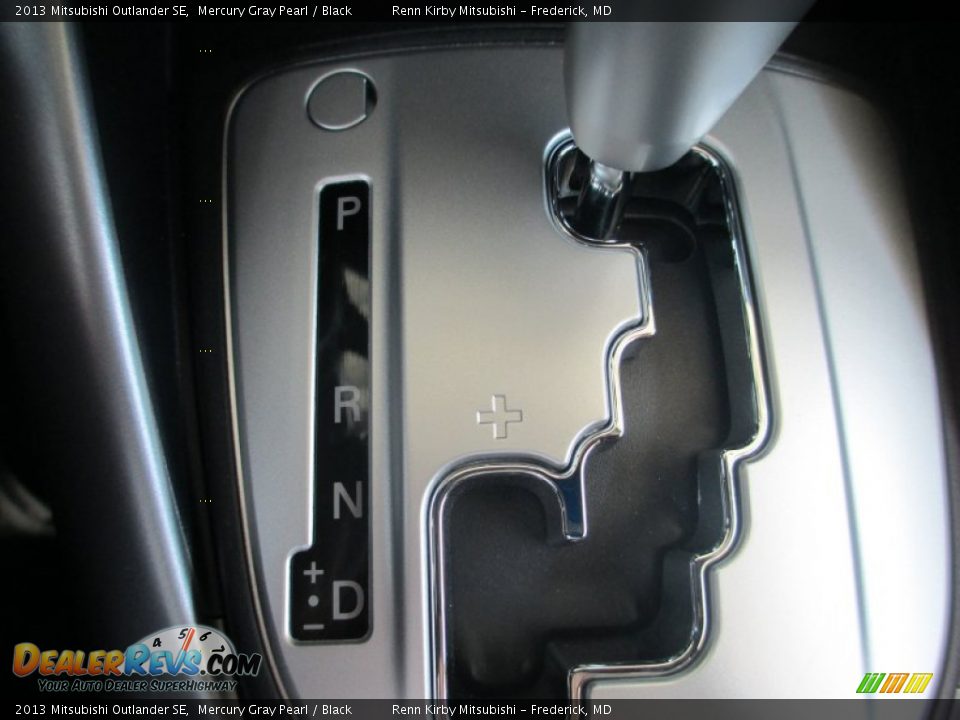 2013 Mitsubishi Outlander SE Mercury Gray Pearl / Black Photo #18