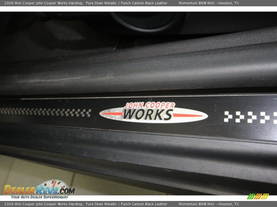 2009 Mini Cooper John Cooper Works Hardtop Logo Photo #16