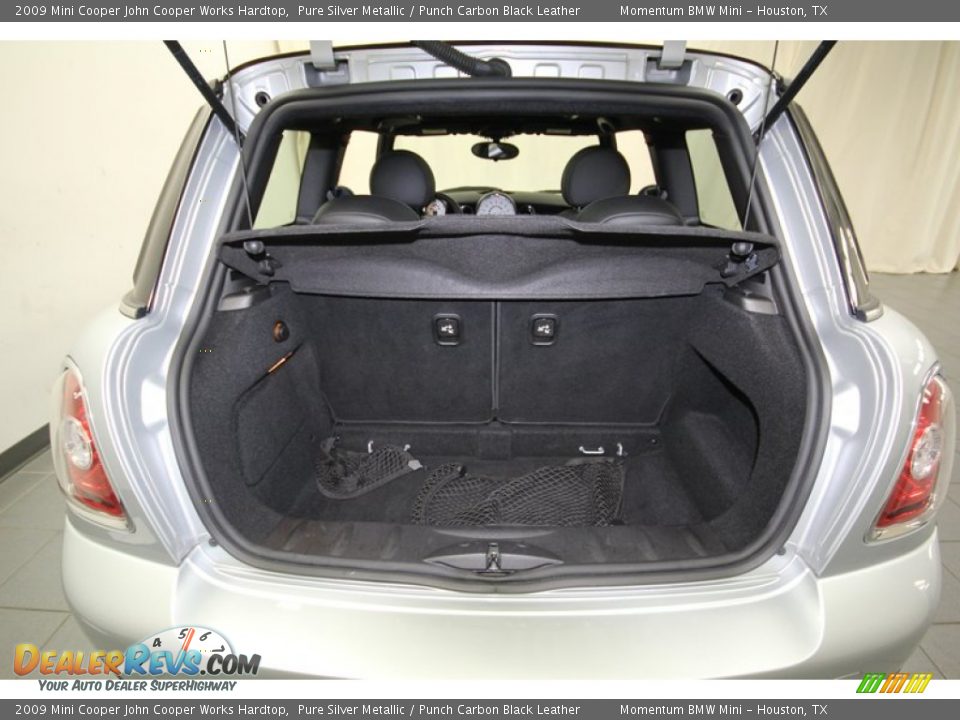 2009 Mini Cooper John Cooper Works Hardtop Trunk Photo #29