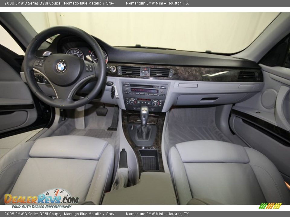 Dashboard of 2008 BMW 3 Series 328i Coupe Photo #4