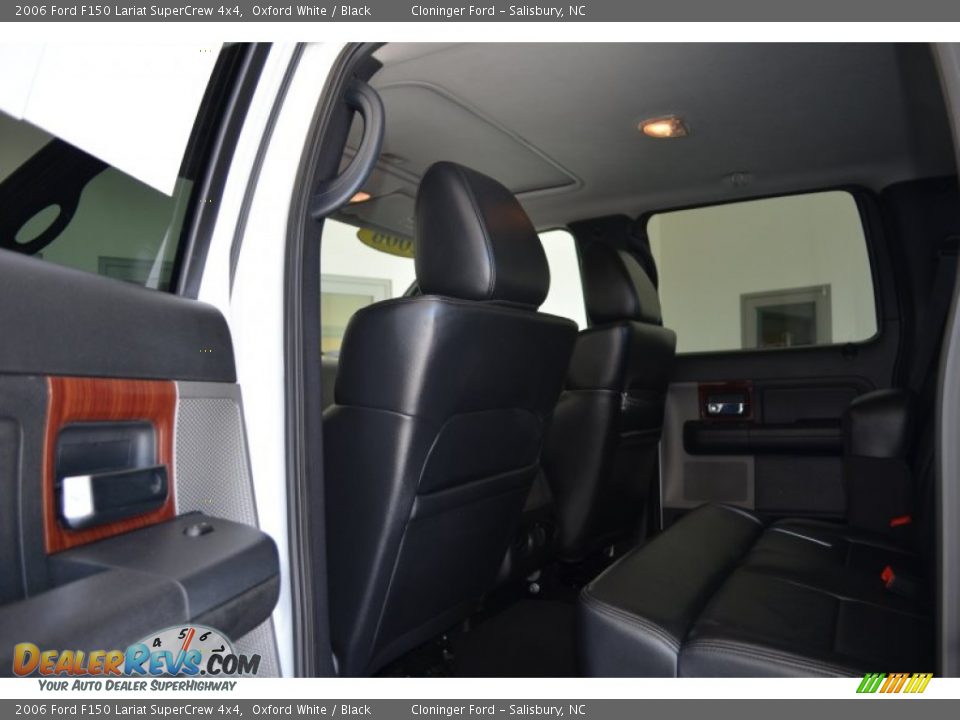 2006 Ford F150 Lariat SuperCrew 4x4 Oxford White / Black Photo #11