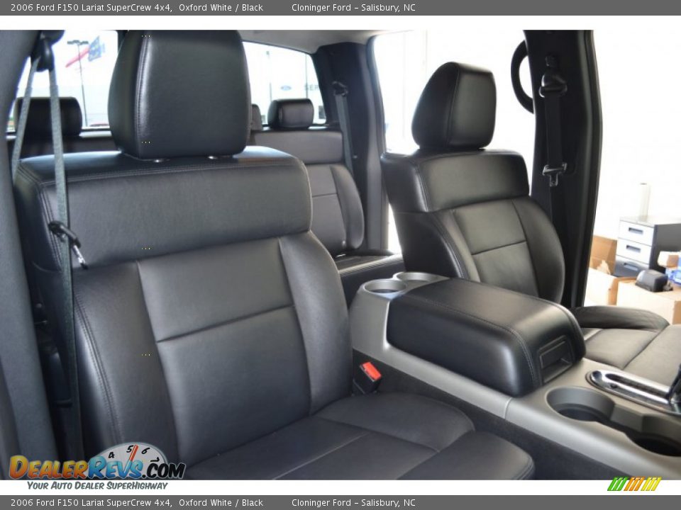 2006 Ford F150 Lariat SuperCrew 4x4 Oxford White / Black Photo #14
