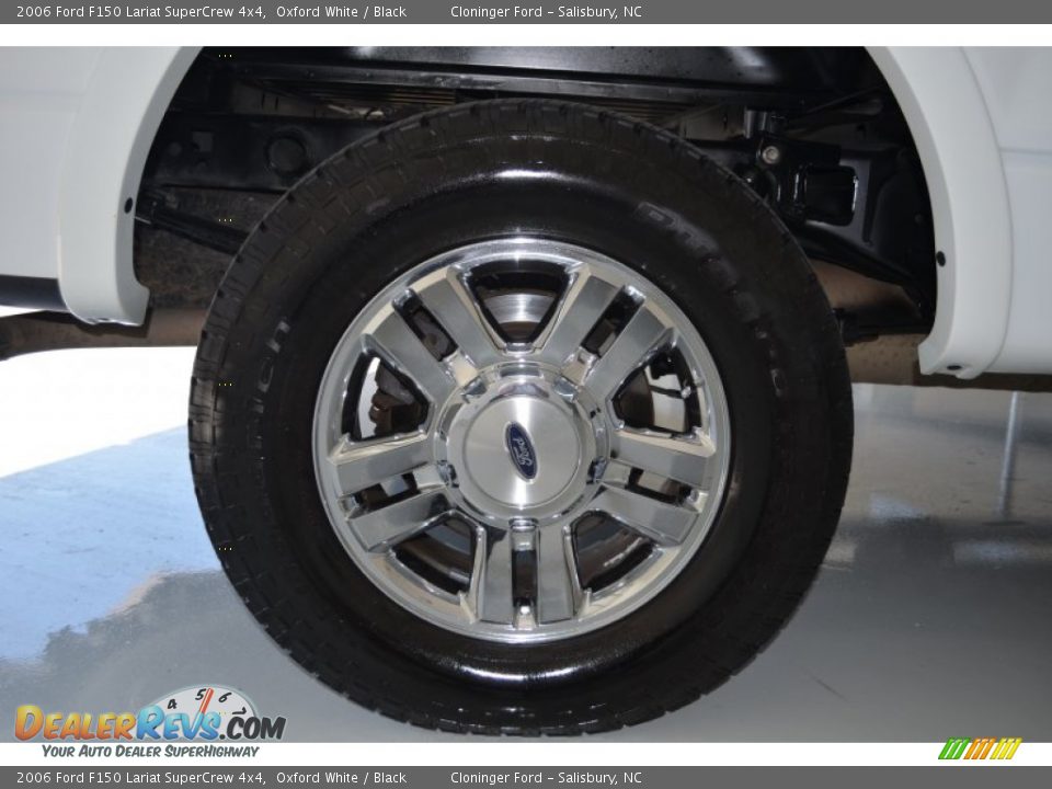 2006 Ford F150 Lariat SuperCrew 4x4 Oxford White / Black Photo #16