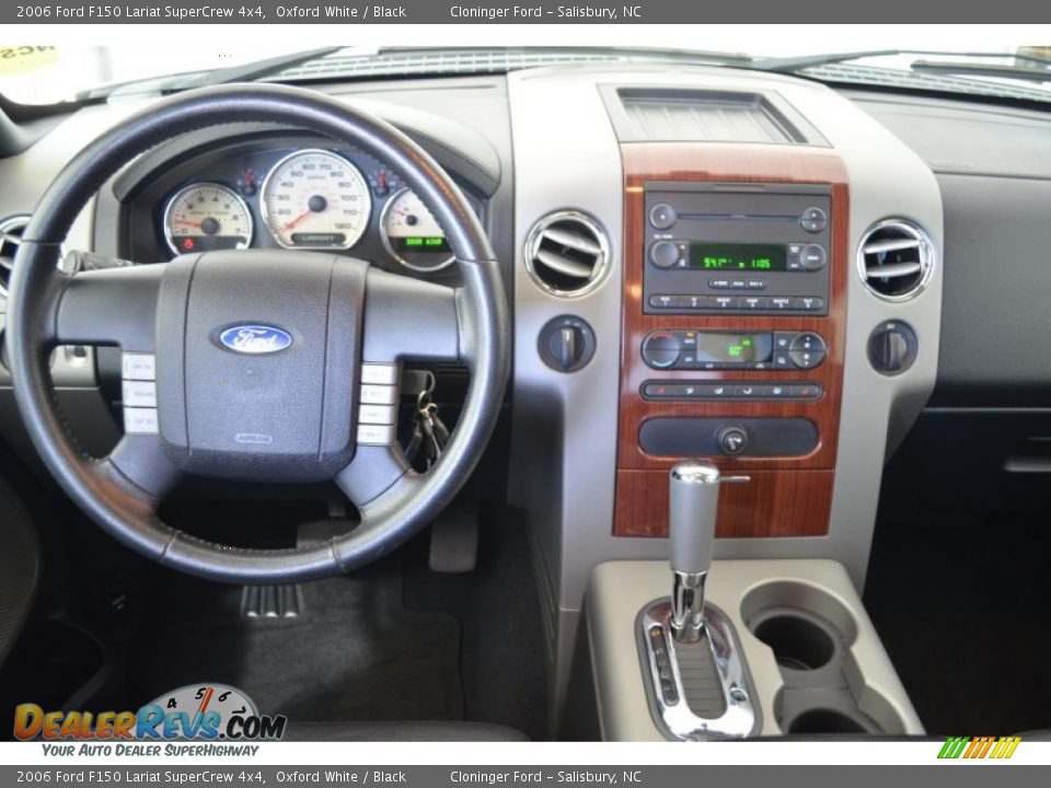 2006 Ford F150 Lariat SuperCrew 4x4 Oxford White / Black Photo #19