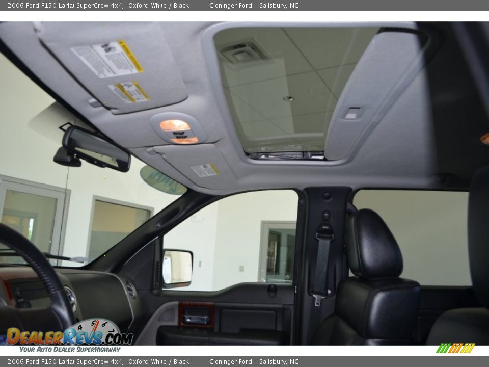 2006 Ford F150 Lariat SuperCrew 4x4 Oxford White / Black Photo #21