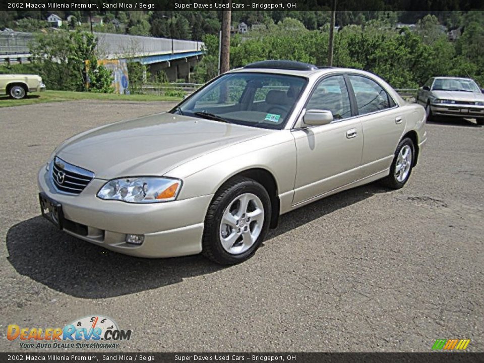 Front 3/4 View of 2002 Mazda Millenia Premium Photo #1