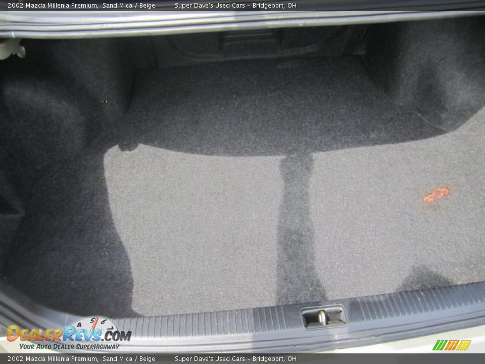 2002 Mazda Millenia Premium Sand Mica / Beige Photo #27