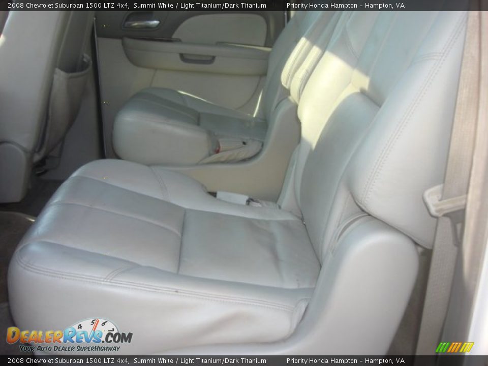 2008 Chevrolet Suburban 1500 LTZ 4x4 Summit White / Light Titanium/Dark Titanium Photo #11