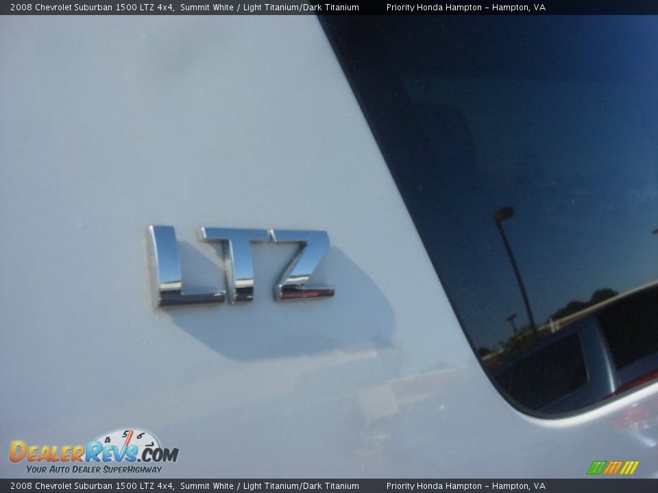 2008 Chevrolet Suburban 1500 LTZ 4x4 Summit White / Light Titanium/Dark Titanium Photo #33