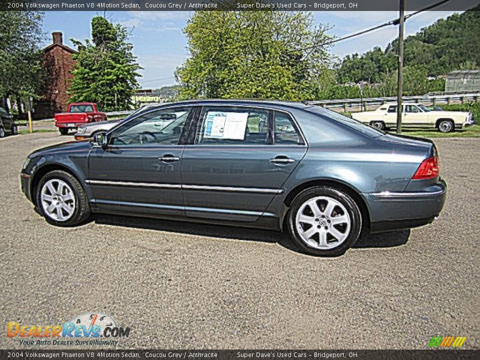 2004 Volkswagen Phaeton V8 4Motion Sedan Coucou Grey / Anthracite Photo #3