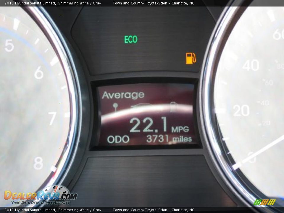 2013 Hyundai Sonata Limited Shimmering White / Gray Photo #16