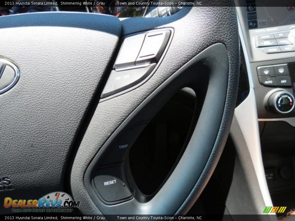 2013 Hyundai Sonata Limited Shimmering White / Gray Photo #28