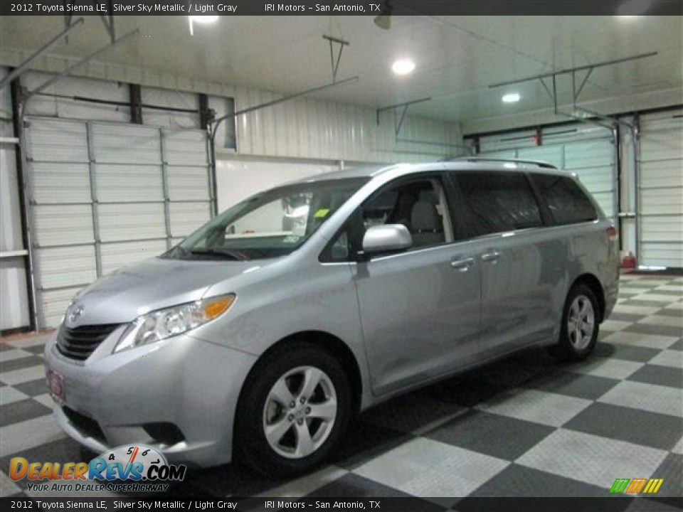 2012 Toyota Sienna LE Silver Sky Metallic / Light Gray Photo #4