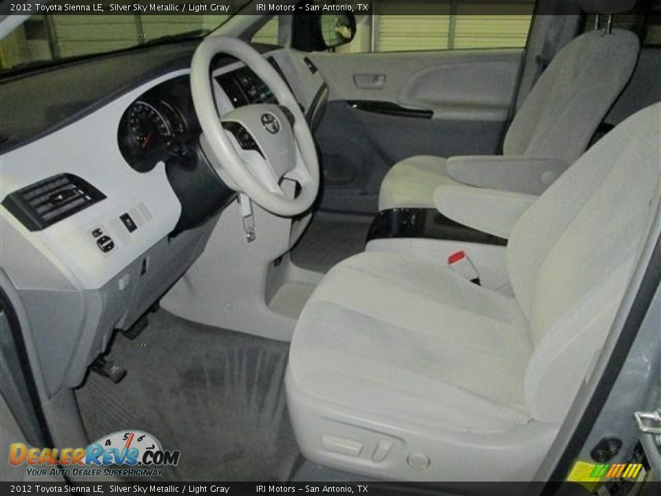 2012 Toyota Sienna LE Silver Sky Metallic / Light Gray Photo #10