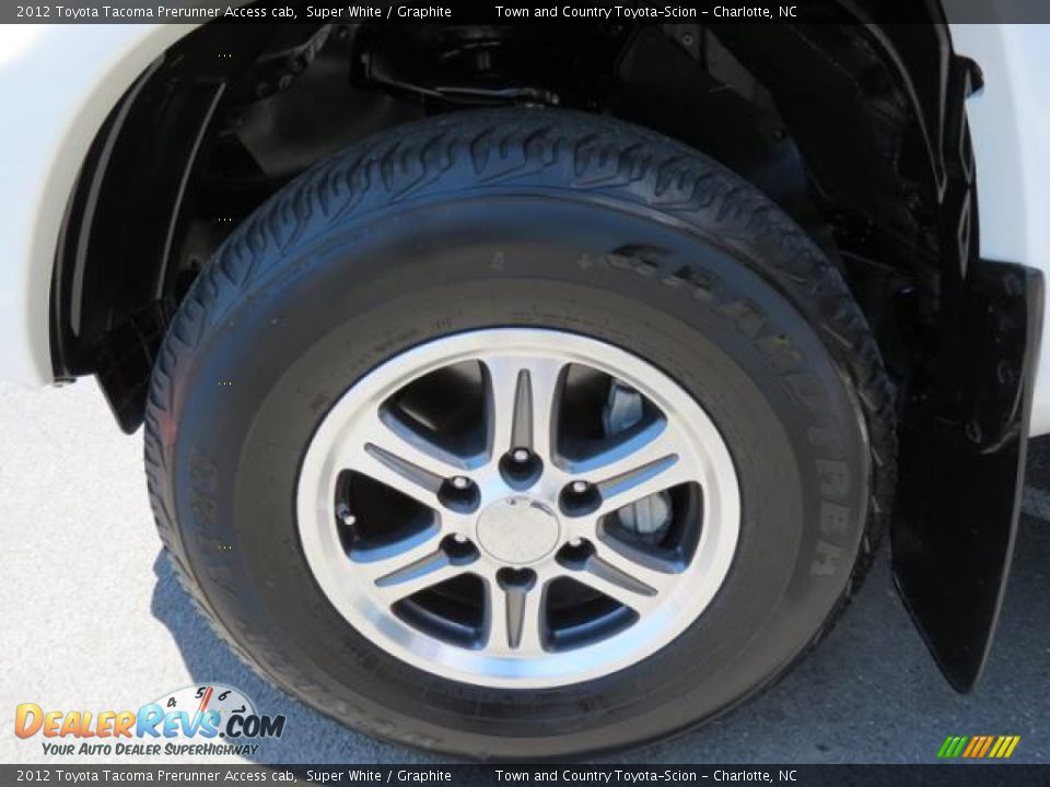 2012 Toyota Tacoma Prerunner Access cab Super White / Graphite Photo #4