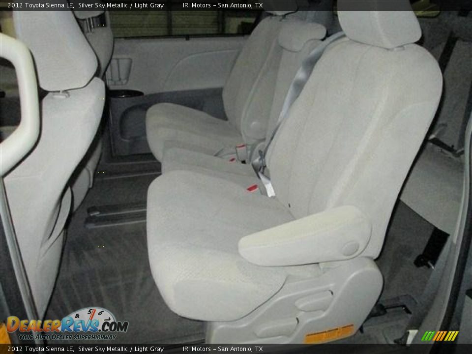 2012 Toyota Sienna LE Silver Sky Metallic / Light Gray Photo #20