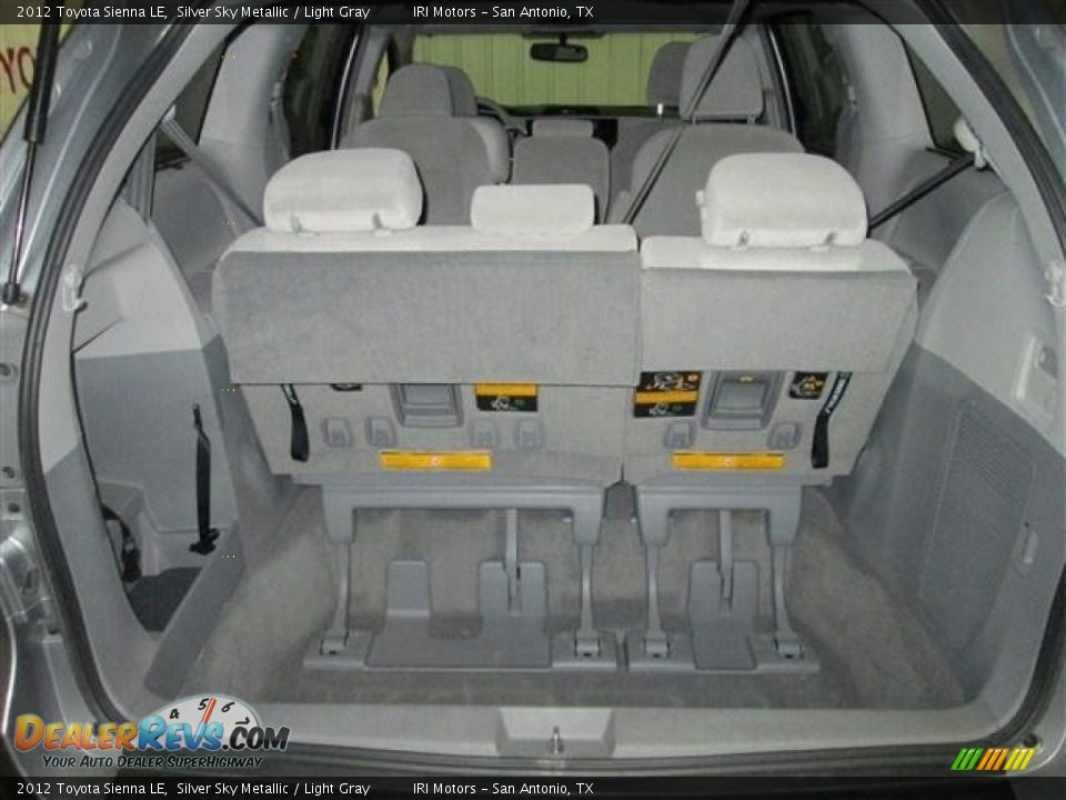 2012 Toyota Sienna LE Silver Sky Metallic / Light Gray Photo #22