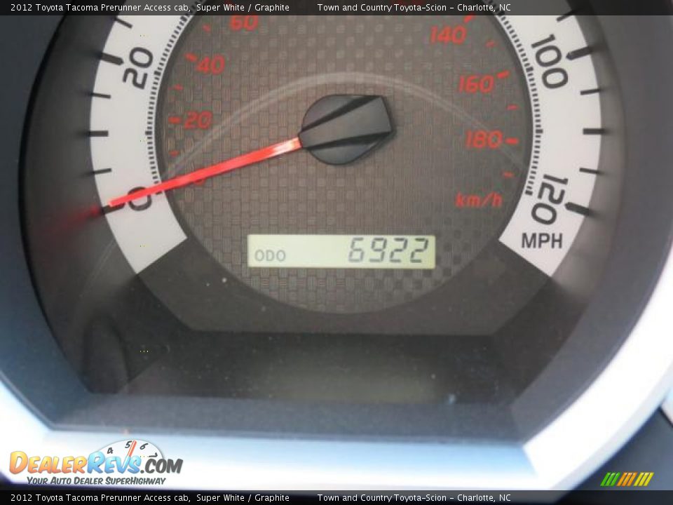 2012 Toyota Tacoma Prerunner Access cab Super White / Graphite Photo #14