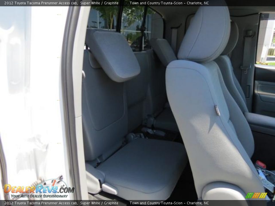 2012 Toyota Tacoma Prerunner Access cab Super White / Graphite Photo #27