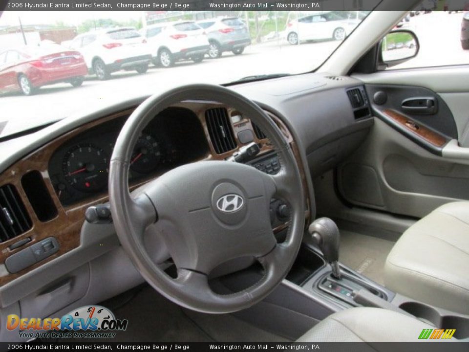 2006 Hyundai Elantra Limited Sedan Champagne Beige / Beige Photo #11