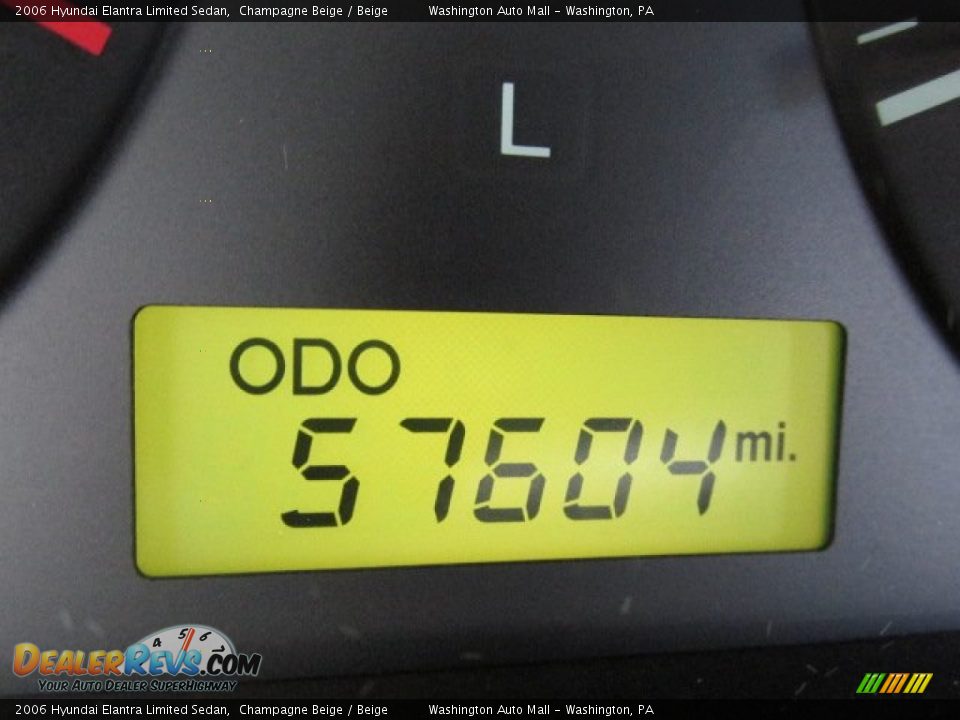 2006 Hyundai Elantra Limited Sedan Champagne Beige / Beige Photo #19