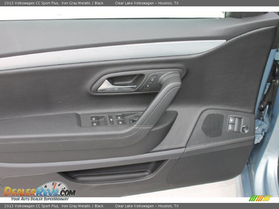 Door Panel of 2013 Volkswagen CC Sport Plus Photo #11