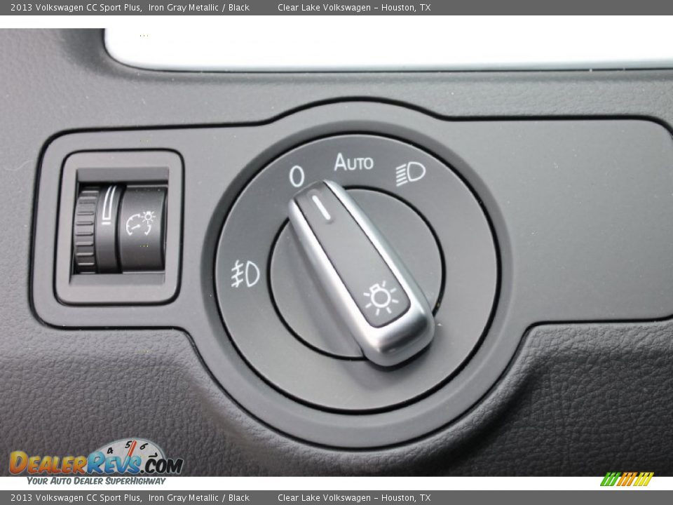 Controls of 2013 Volkswagen CC Sport Plus Photo #23