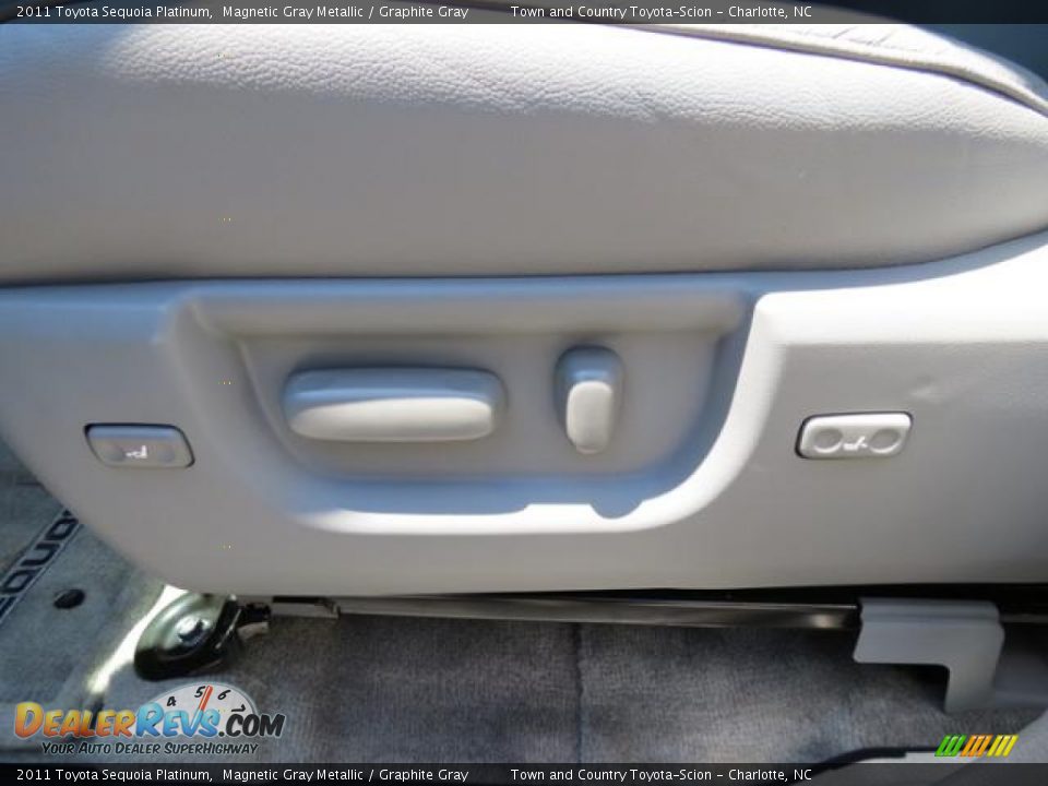 2011 Toyota Sequoia Platinum Magnetic Gray Metallic / Graphite Gray Photo #17