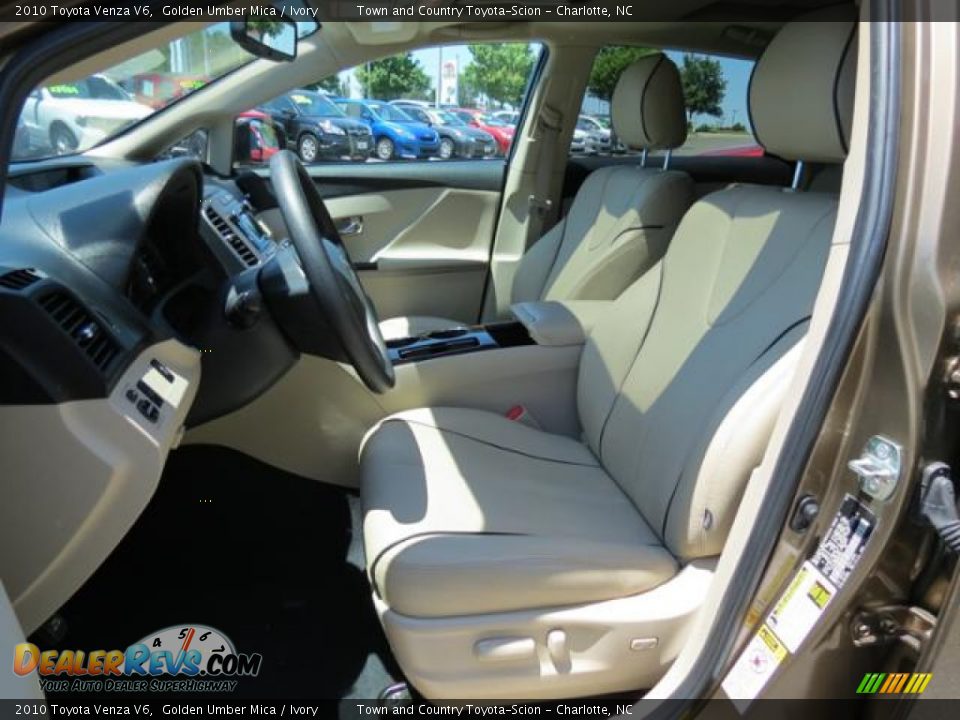 2010 Toyota Venza V6 Golden Umber Mica / Ivory Photo #9