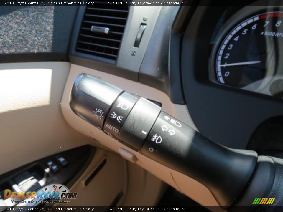 2010 Toyota Venza V6 Golden Umber Mica / Ivory Photo #27