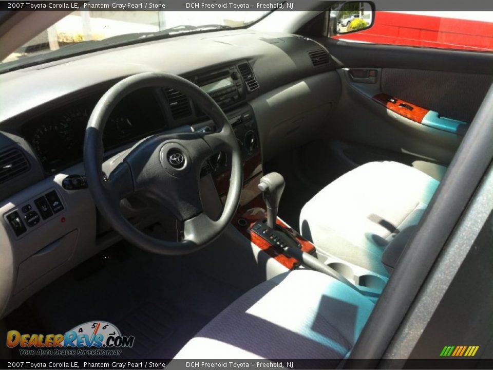 2007 Toyota Corolla LE Phantom Gray Pearl / Stone Photo #11