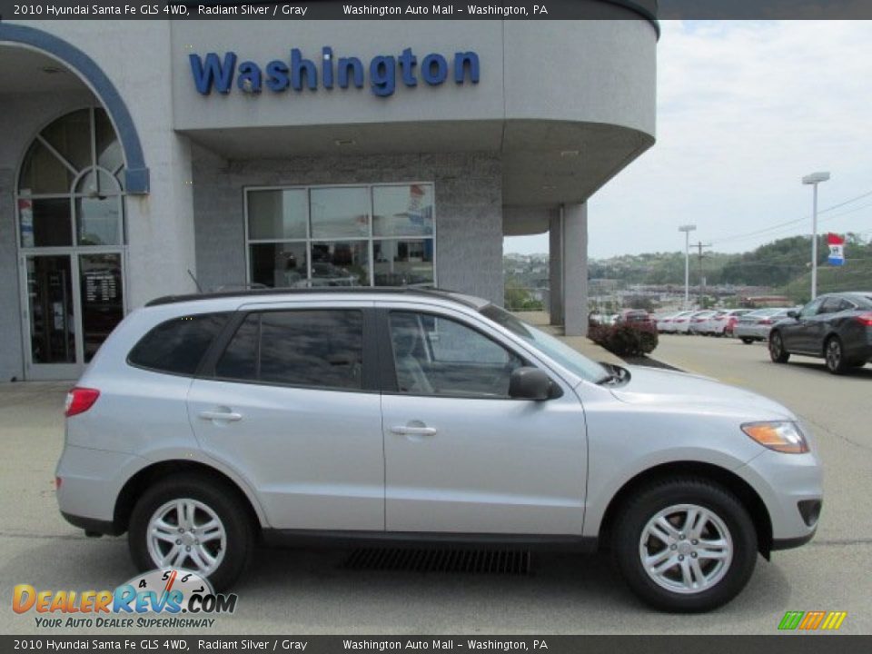 2010 Hyundai Santa Fe GLS 4WD Radiant Silver / Gray Photo #2
